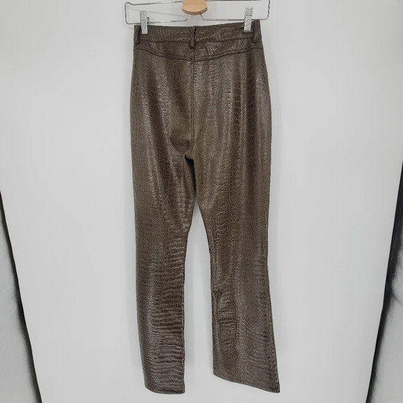 Motel ZOVEN FLARE TROUSER IN CROC PU DIRTY KHAKI Xsmall - Picture 4 of 7